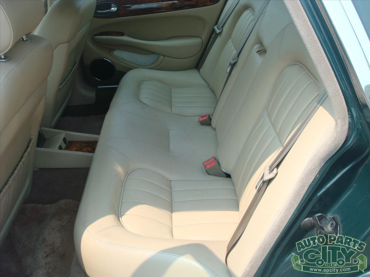 Jaguar XJ Sedan XJ8 1998