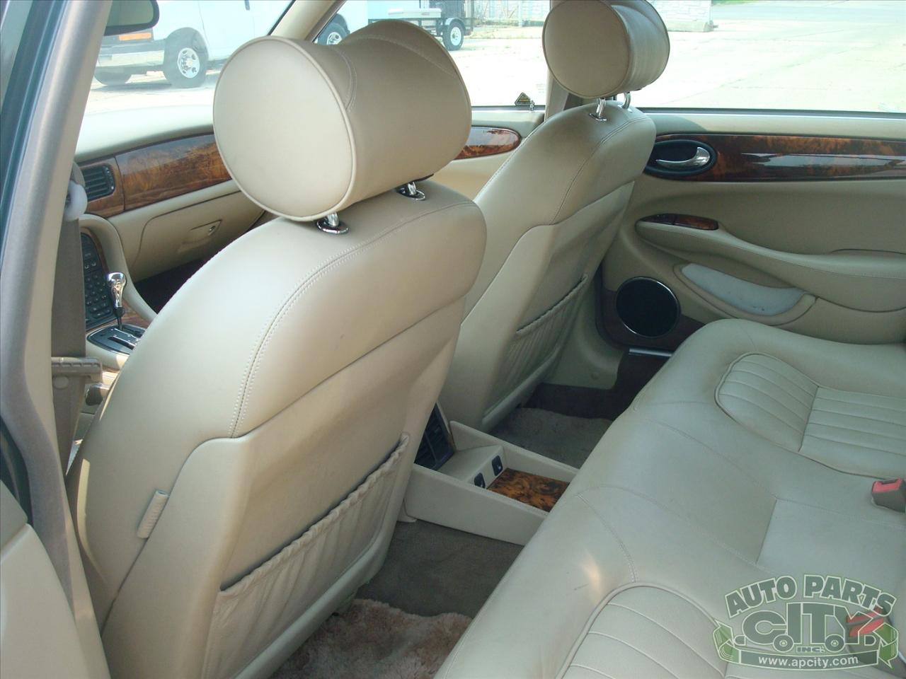 Jaguar XJ Sedan XJ8 1998