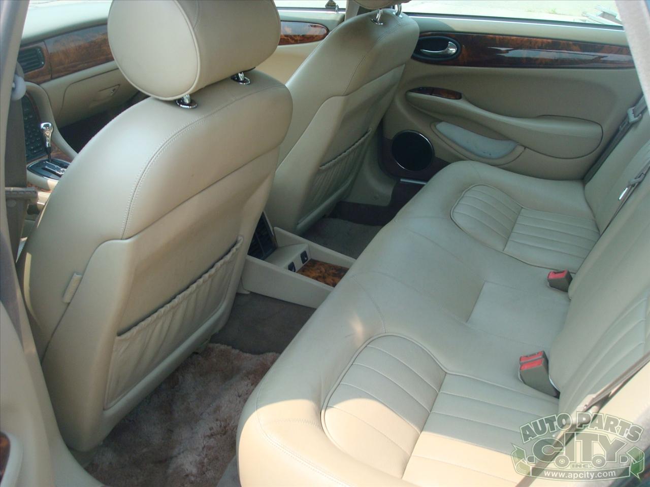 Jaguar XJ Sedan XJ8 1998