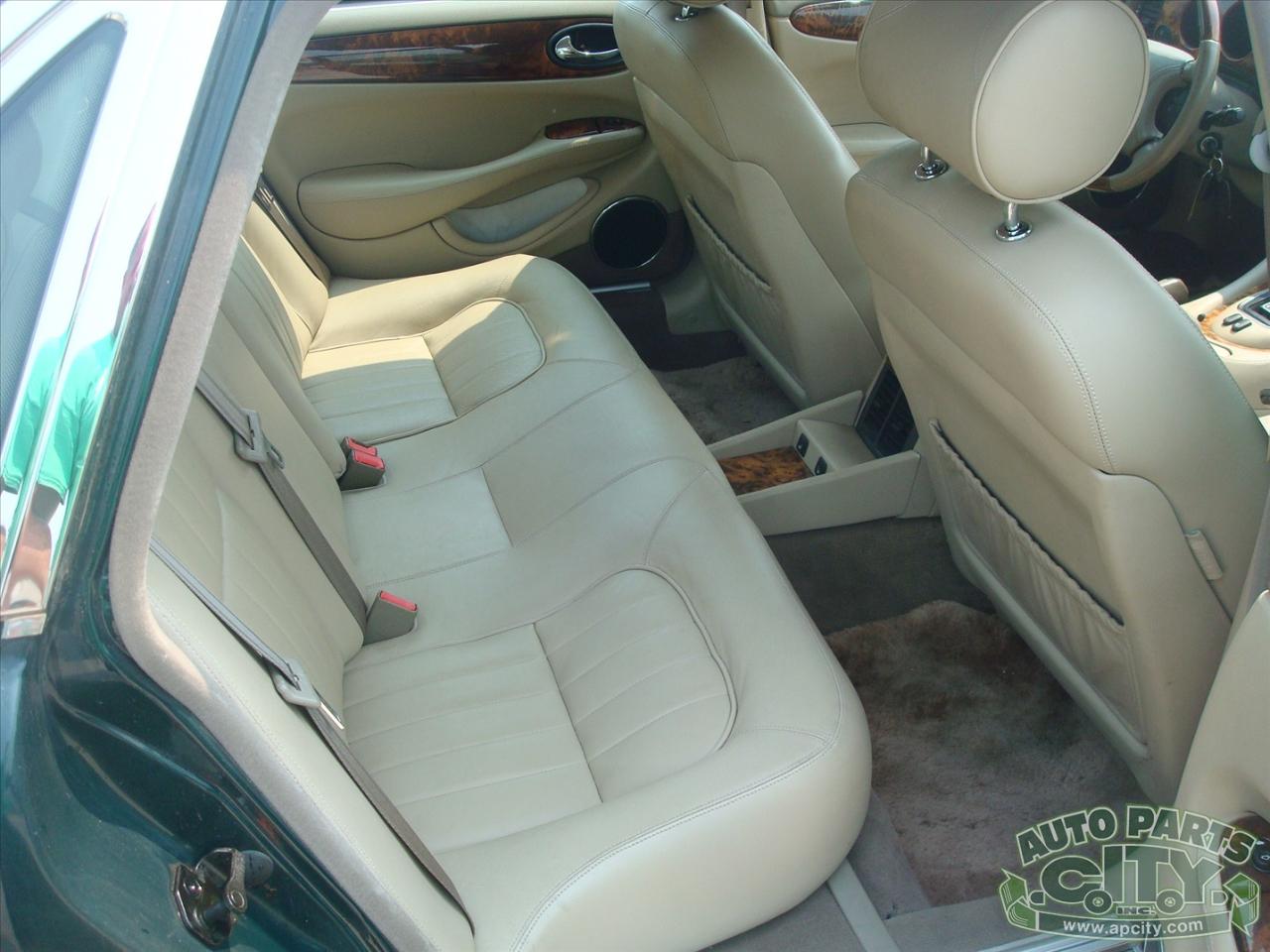 Jaguar XJ Sedan XJ8 1998