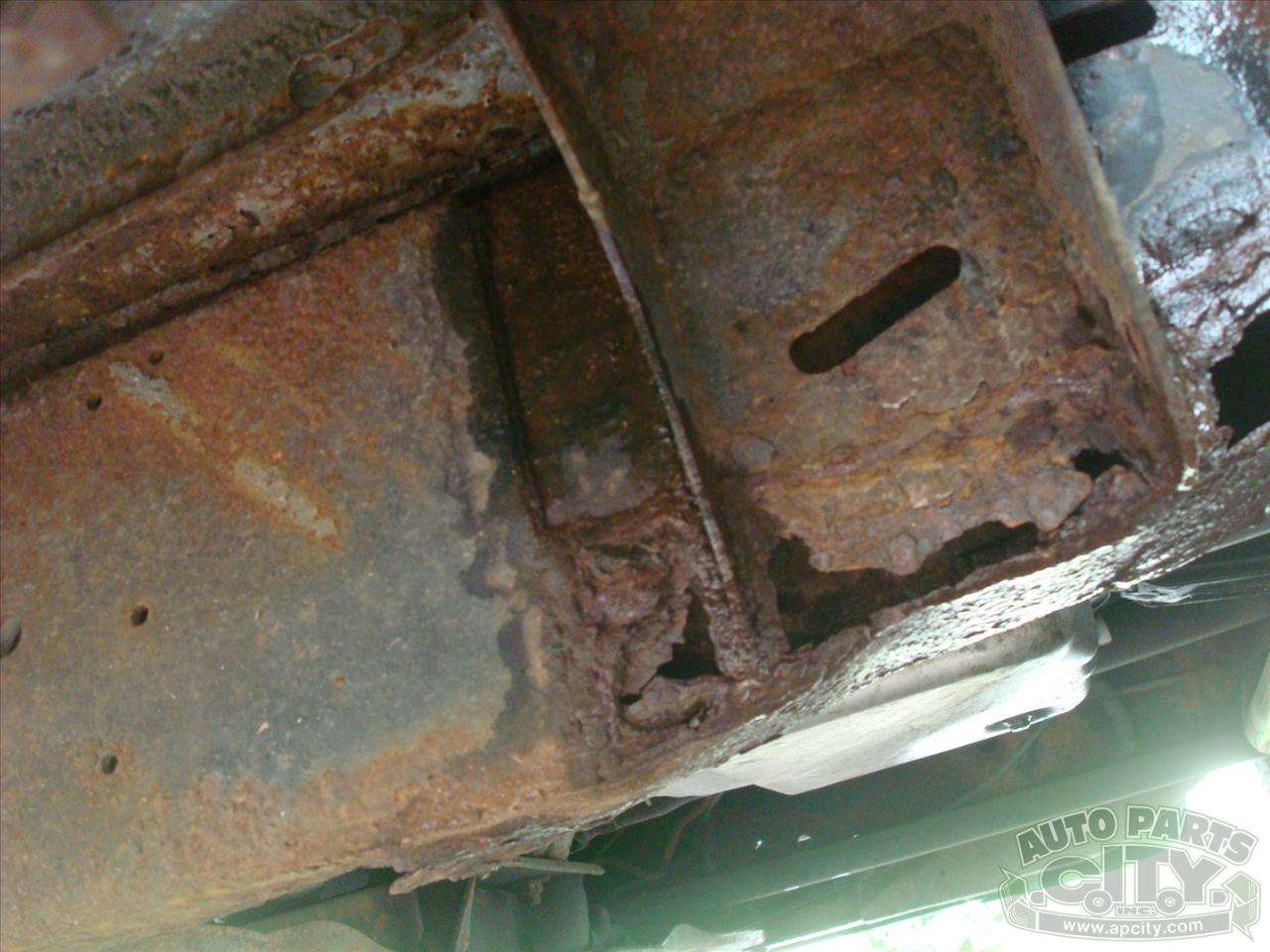 Chevrolet Tahoe 2-Door 4WD 1999