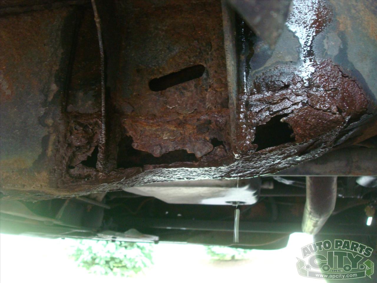 Chevrolet Tahoe 2-Door 4WD 1999