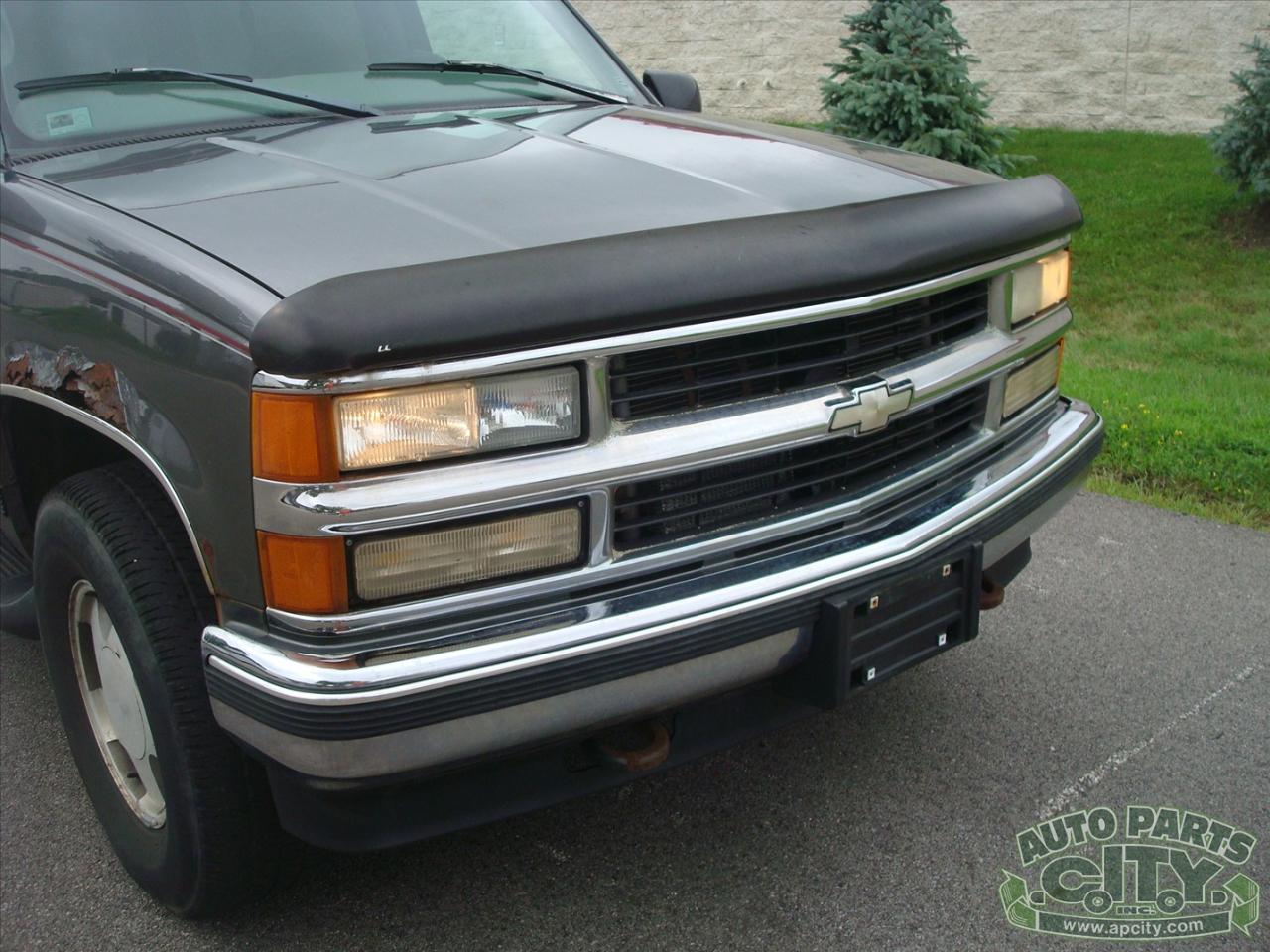Chevrolet Tahoe 2-Door 4WD 1999