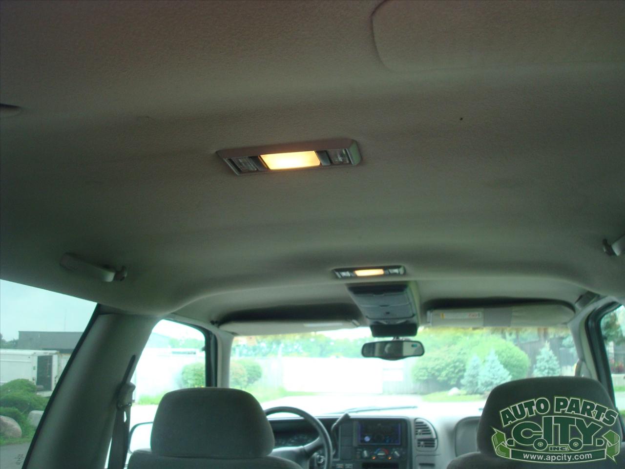 Chevrolet Tahoe 2-Door 4WD 1999