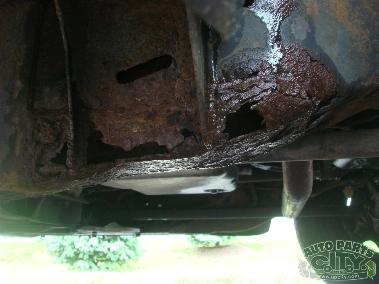 Chevrolet Tahoe 2-Door 4WD 1999