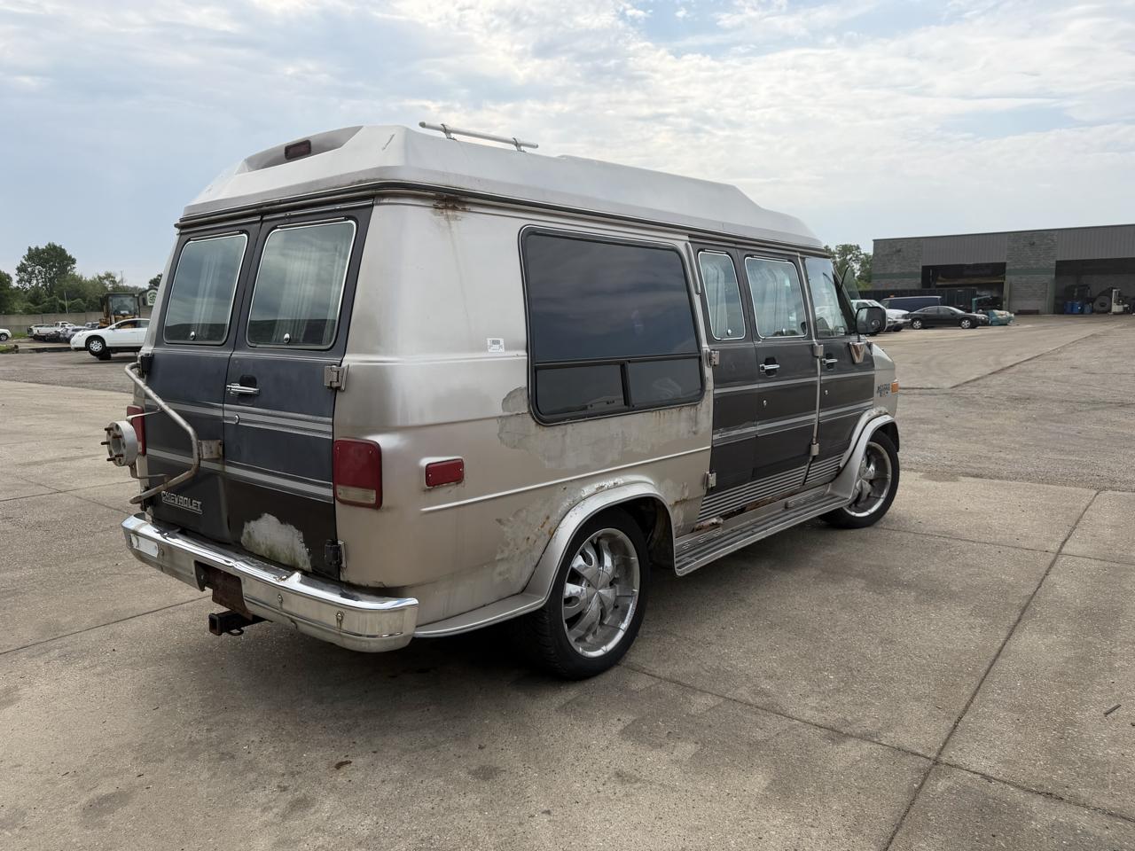 Chevrolet Sport Van G20 1995
