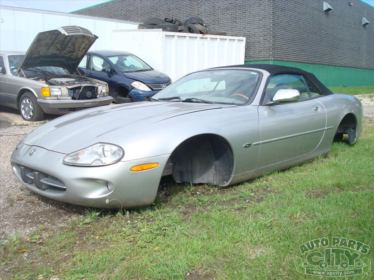 Jaguar XK8 Convertible 1999