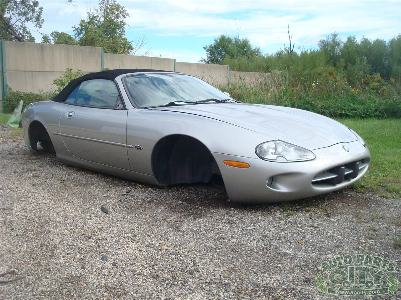 Jaguar XK8 Convertible 1999