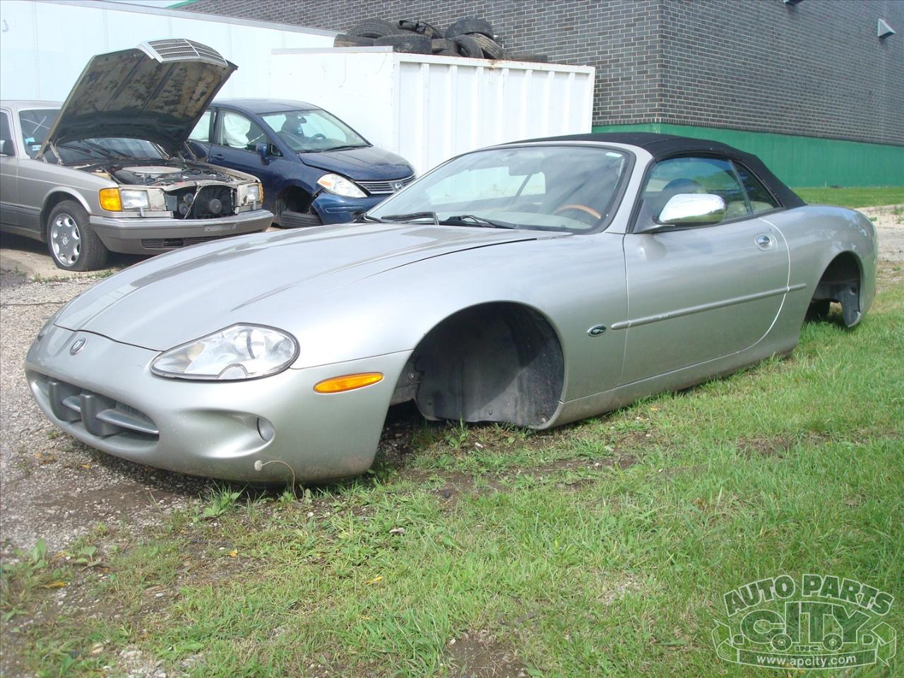 Jaguar XK8 Convertible 1999