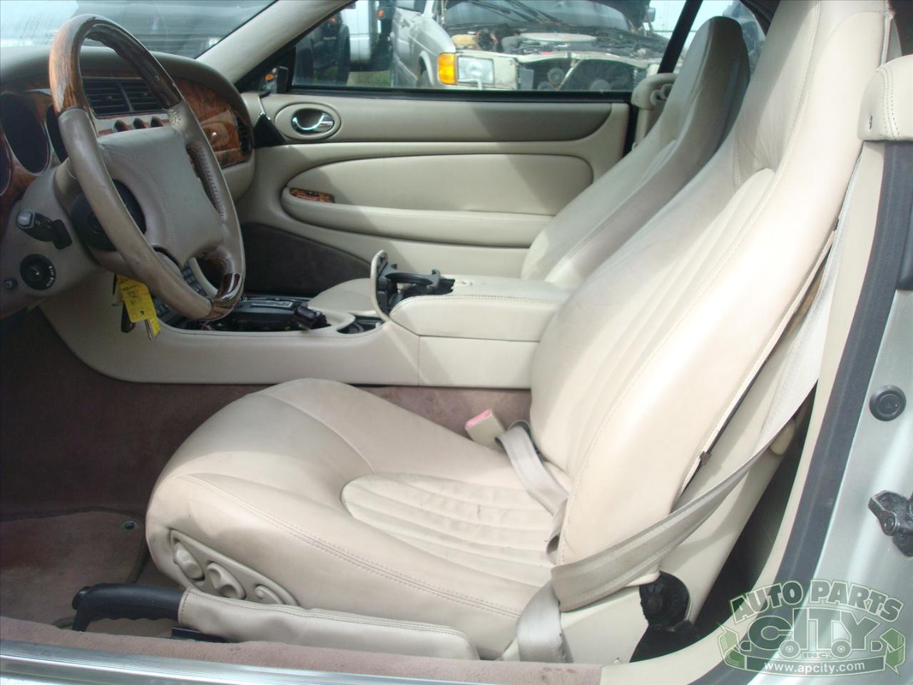 Jaguar XK8 Convertible 1999