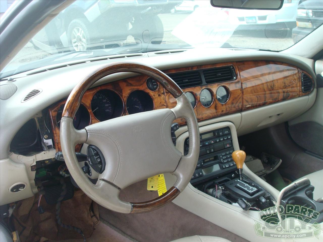Jaguar XK8 Convertible 1999
