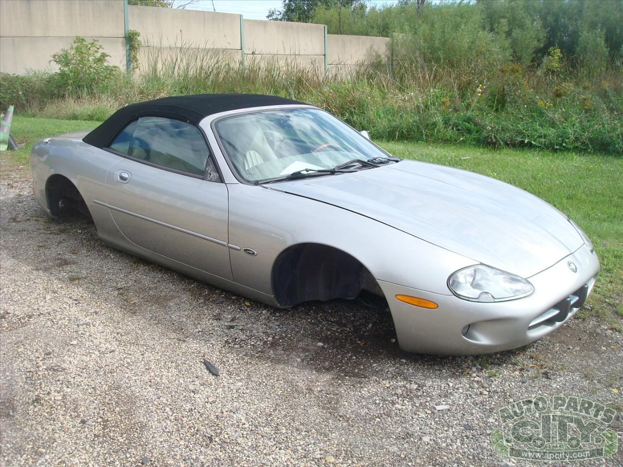 Jaguar XK8 Convertible 1999