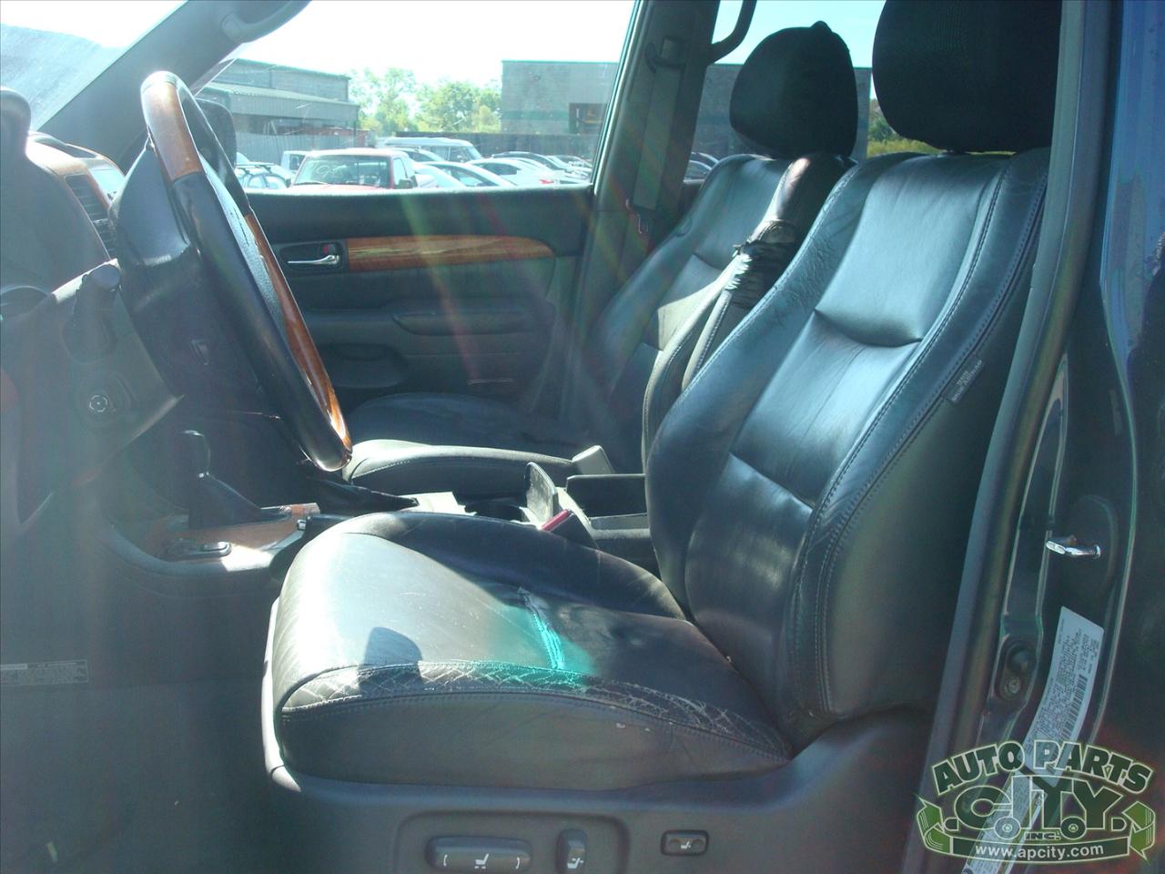 Lexus GX 470 Sport Utility 2004