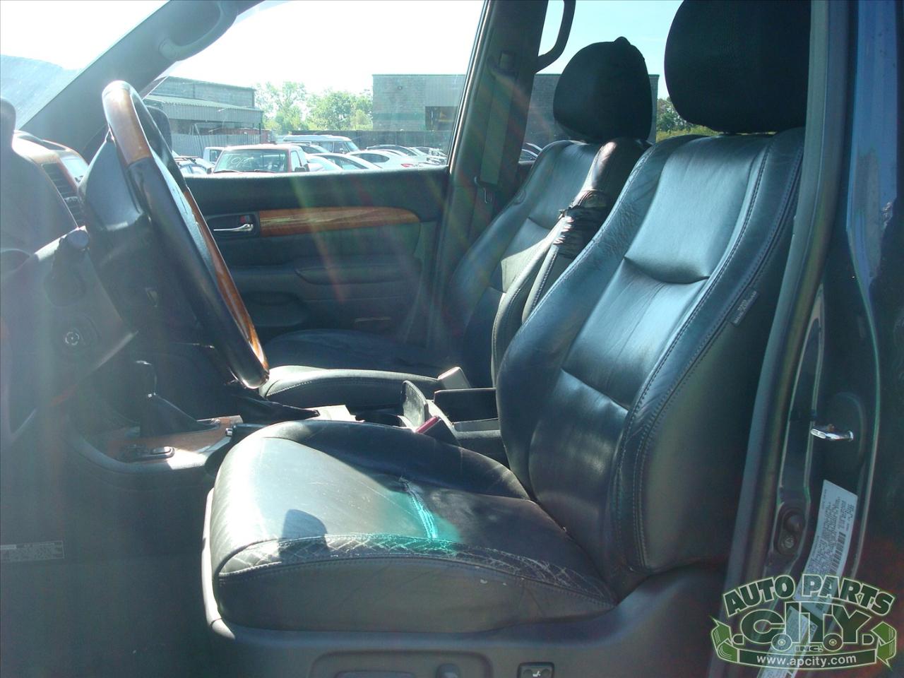 Lexus GX 470 Sport Utility 2004