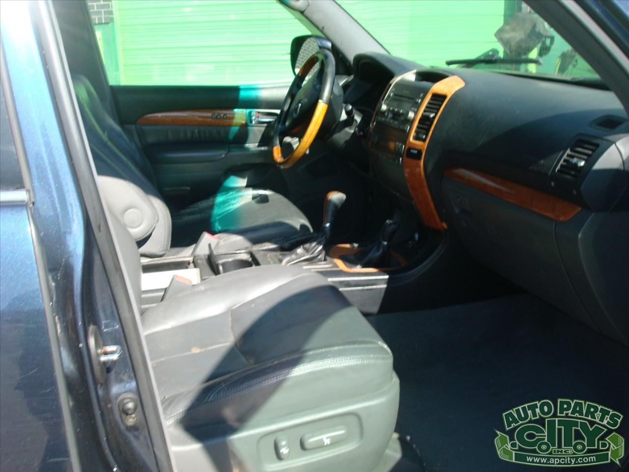 Lexus GX 470 Sport Utility 2004