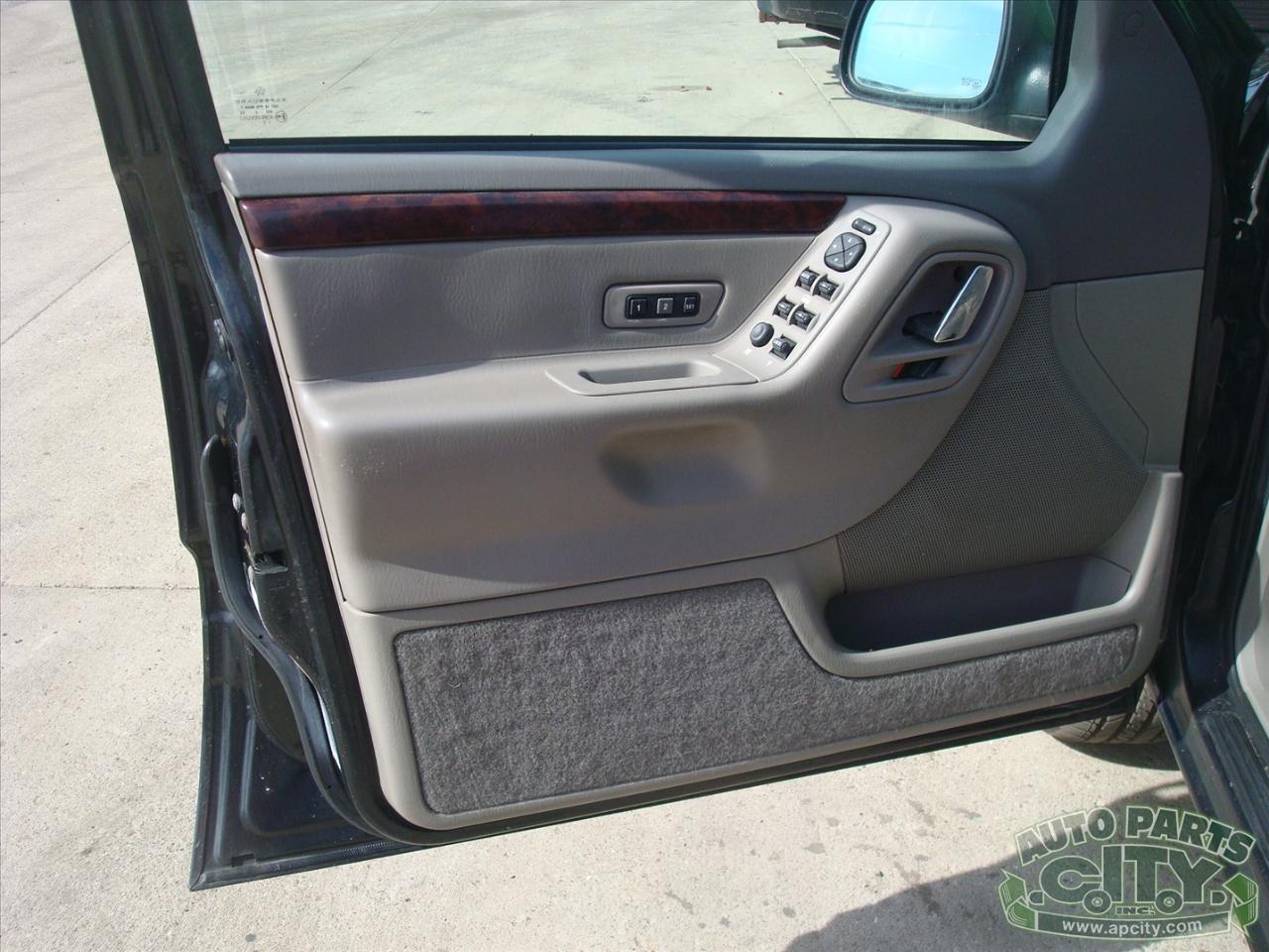 Jeep Grand Cherokee Limited 4WD 2004