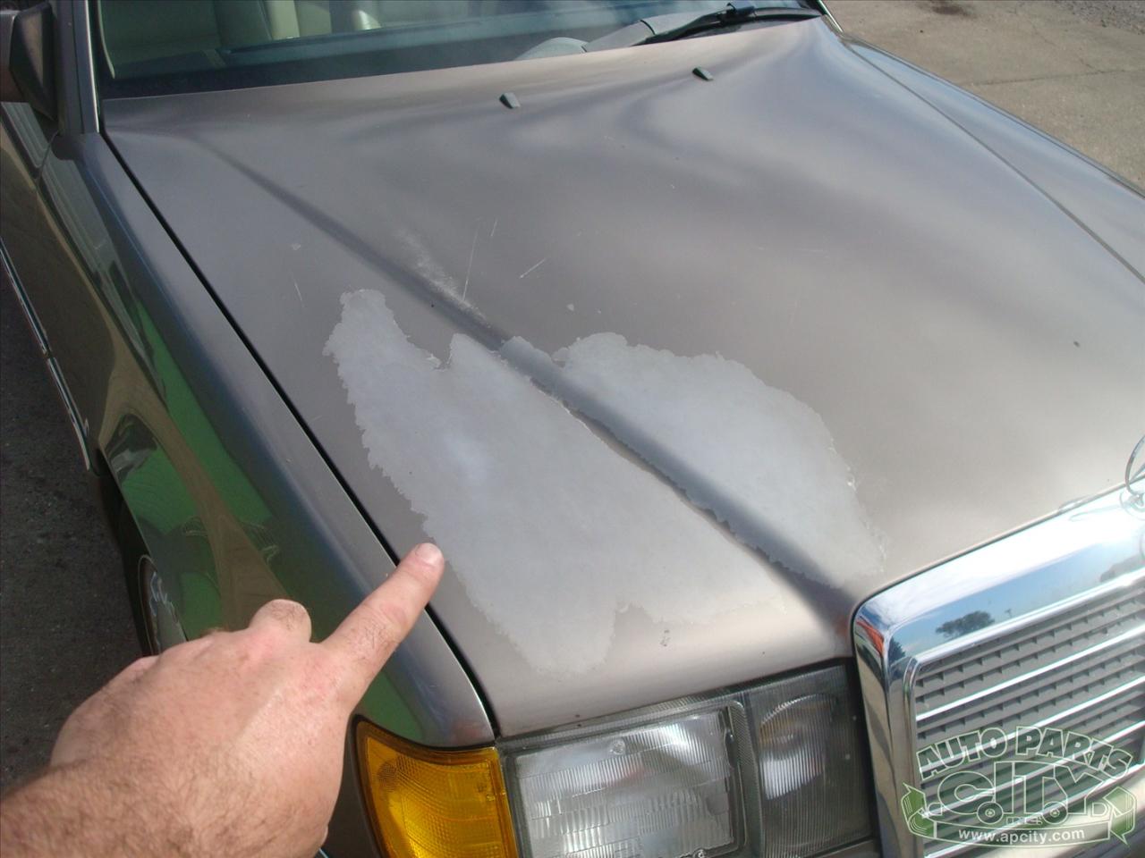 Mercedes-Benz 300 E sedan 1990