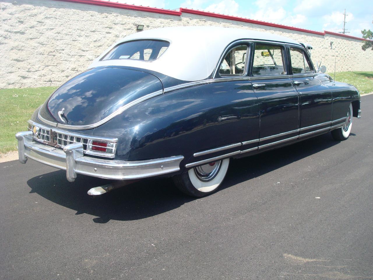Packard Deluxe 8  1948