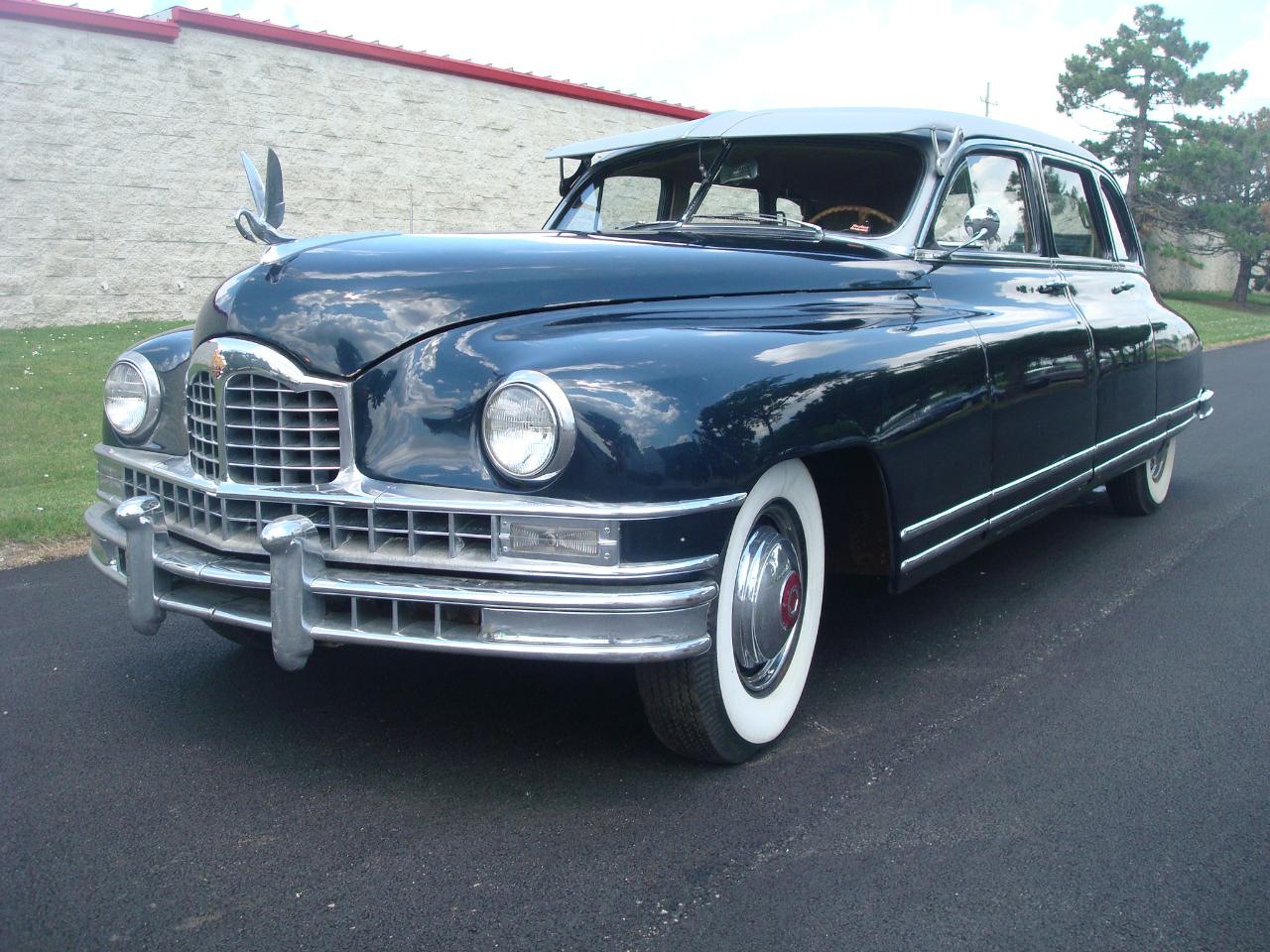 Packard Deluxe 8  1948