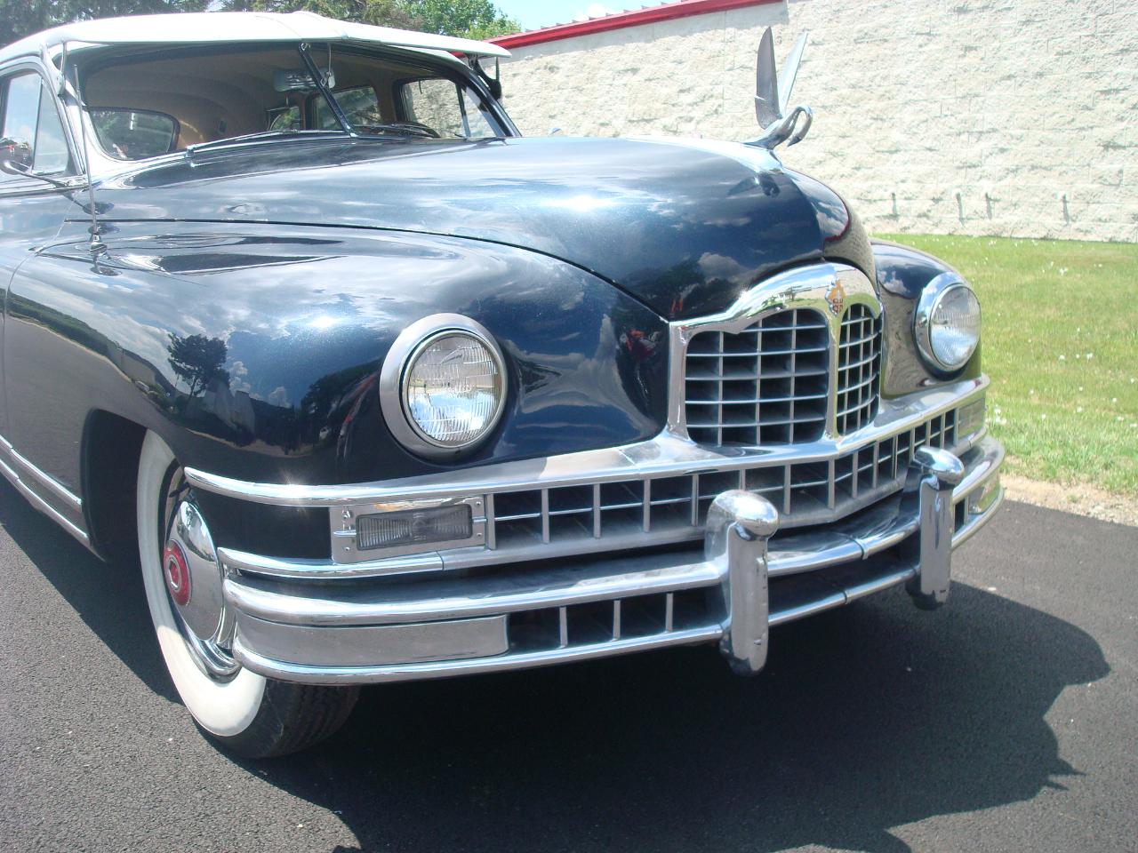 Packard Deluxe 8  1948