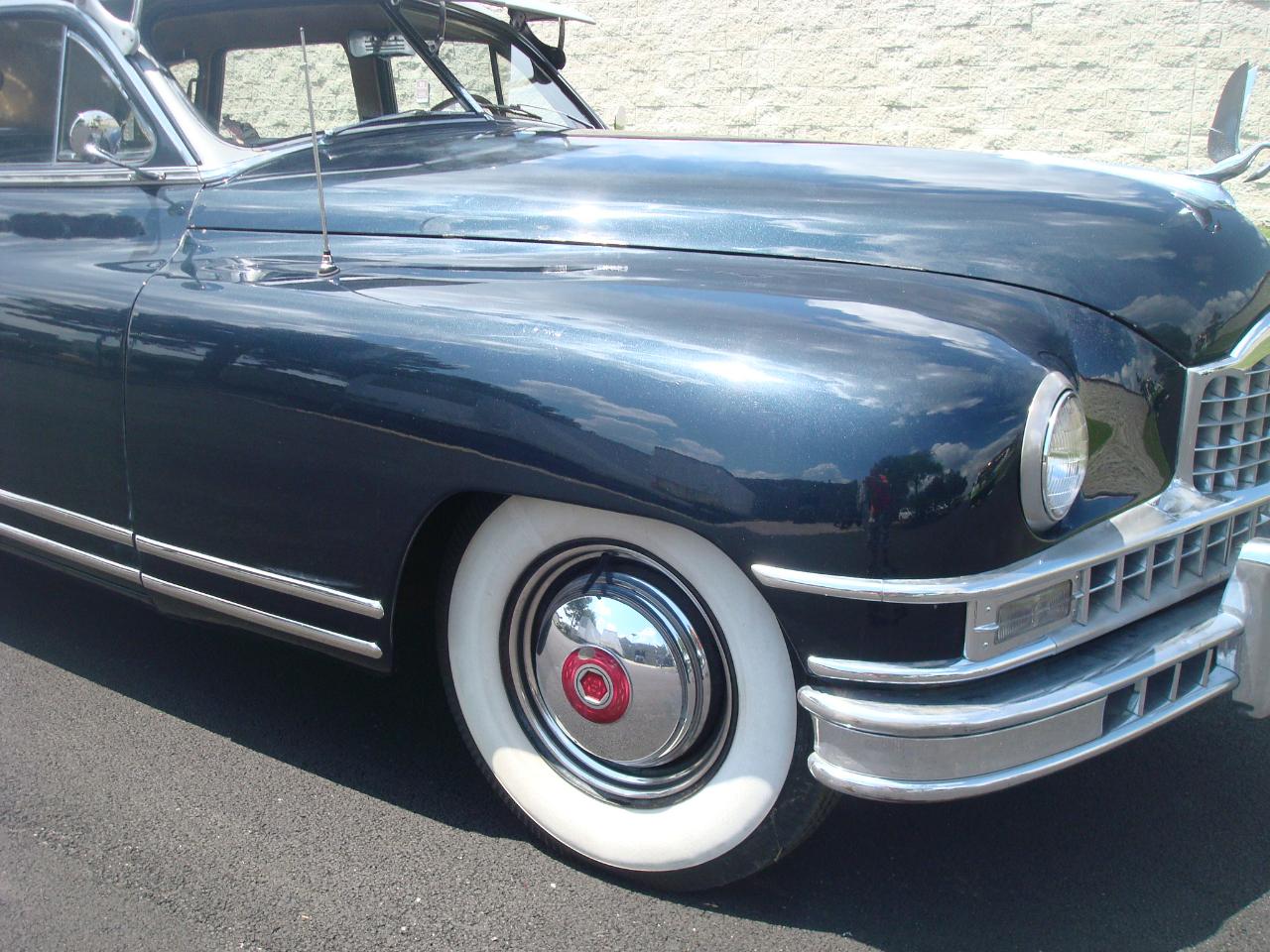Packard Deluxe 8  1948