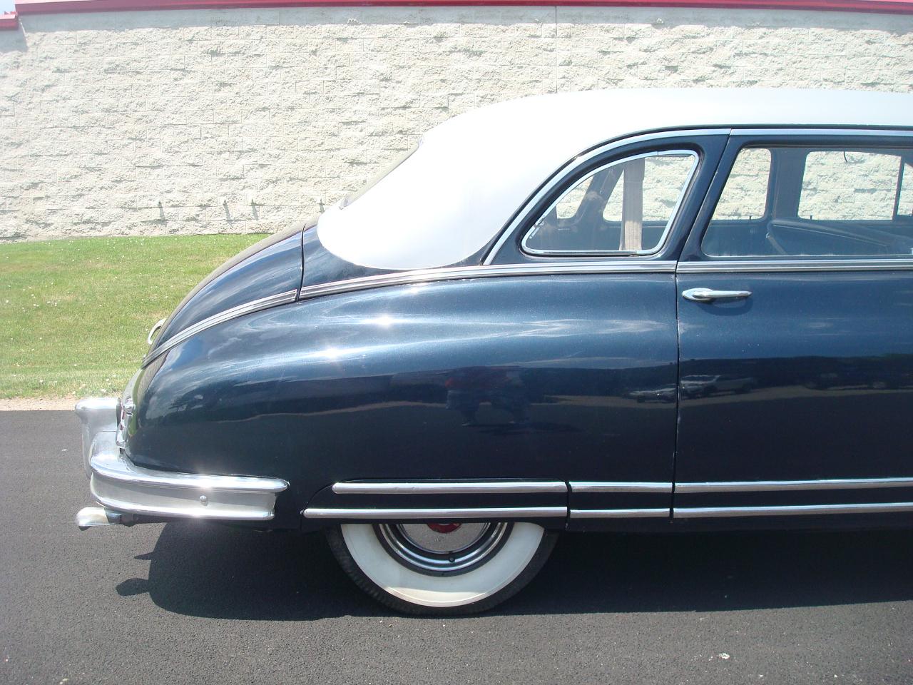 Packard Deluxe 8  1948