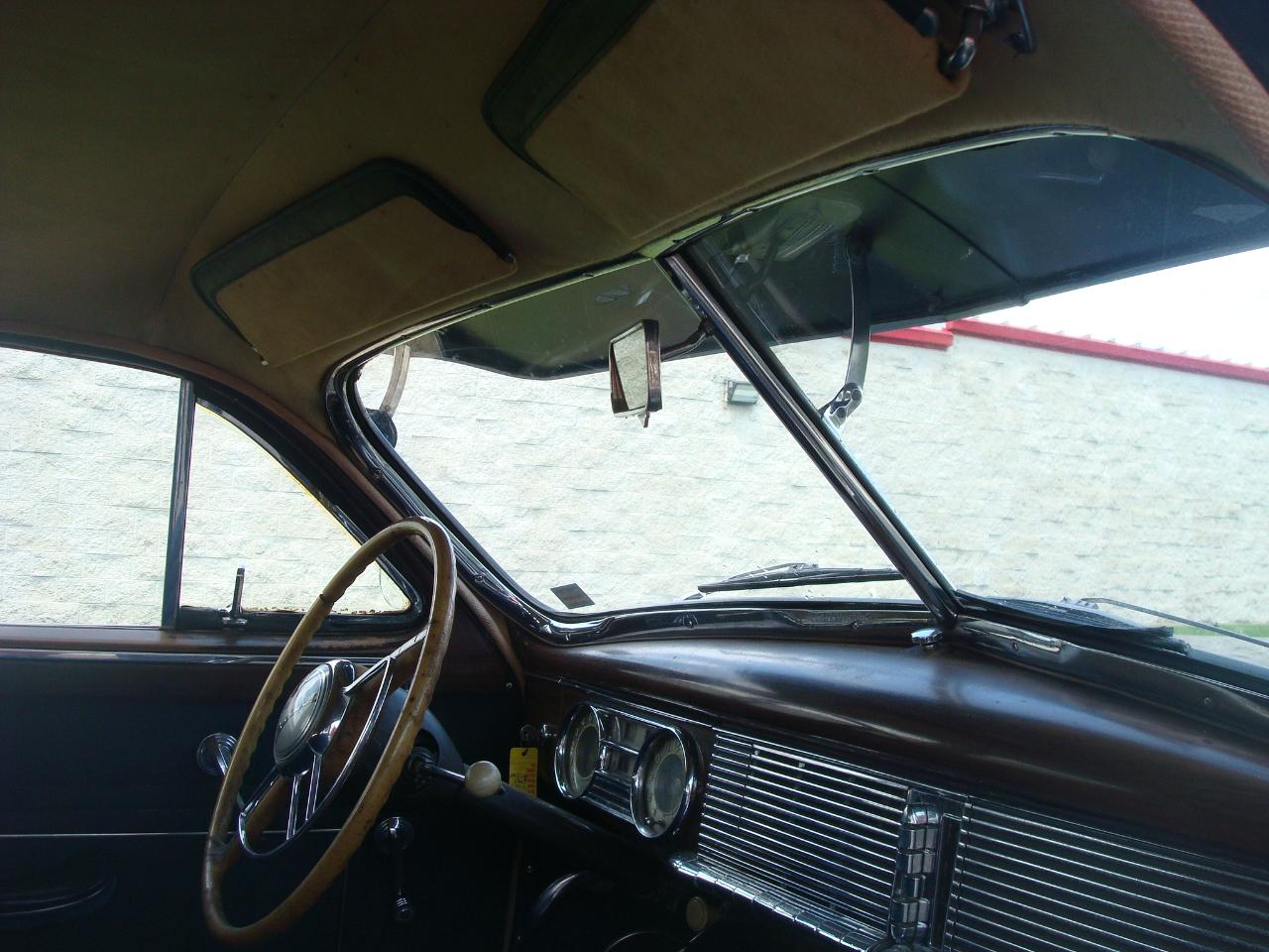 Packard Deluxe 8  1948
