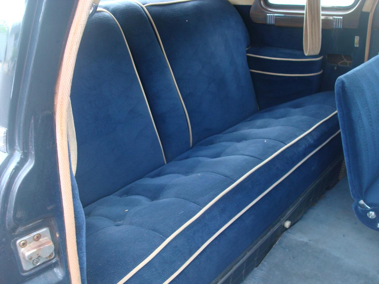 Packard Deluxe 8  1948