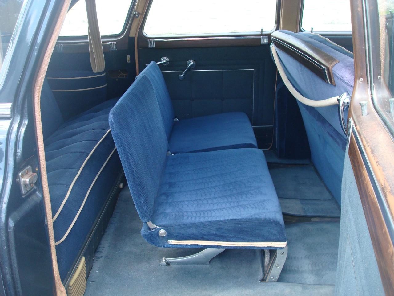Packard Deluxe 8  1948