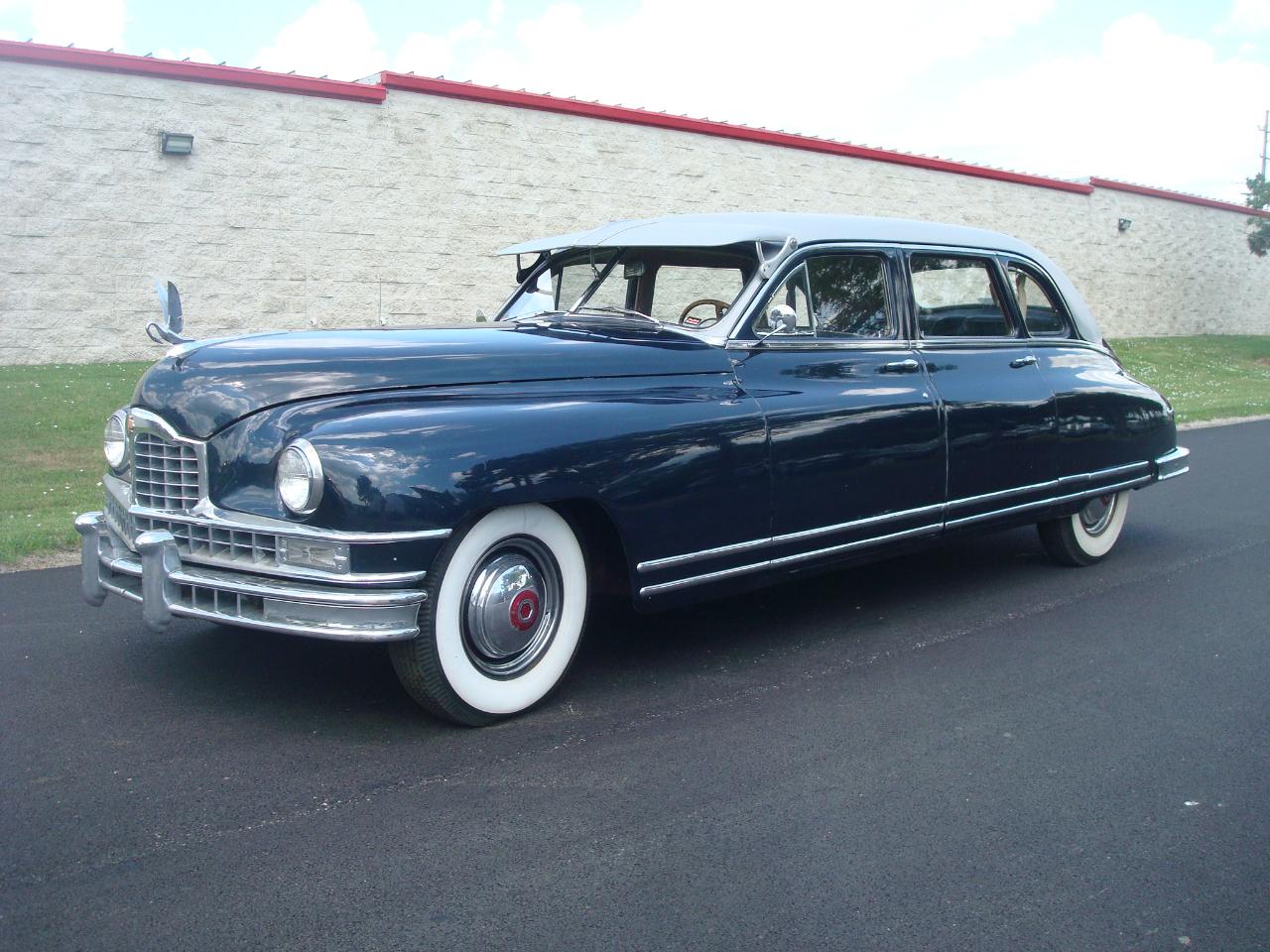 Packard Deluxe 8  1948
