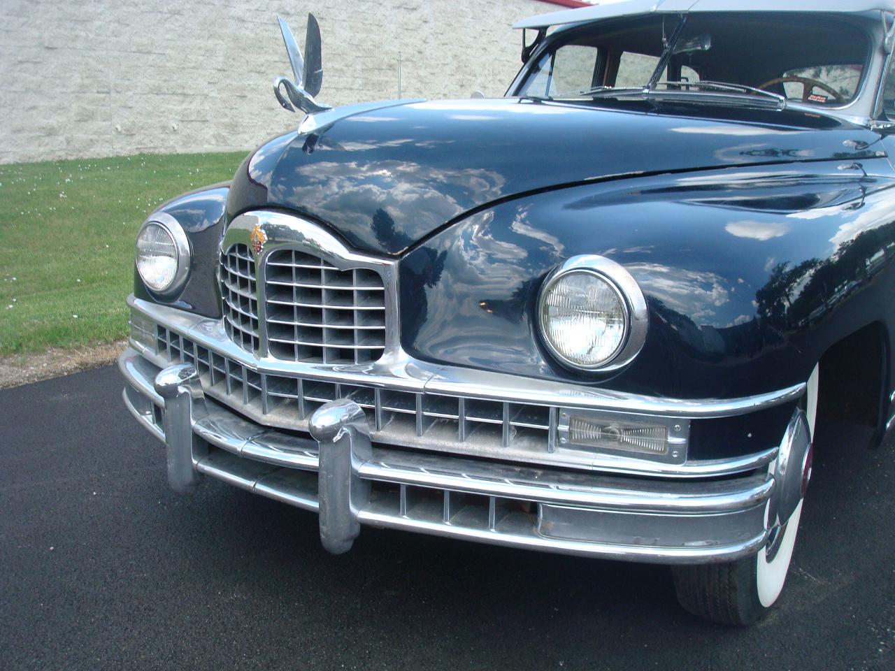 Packard Deluxe 8  1948