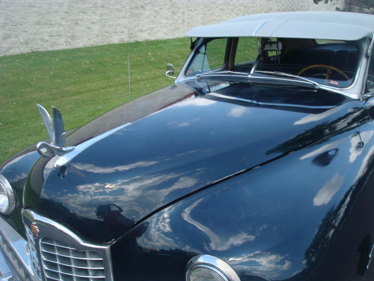Packard Deluxe 8  1948