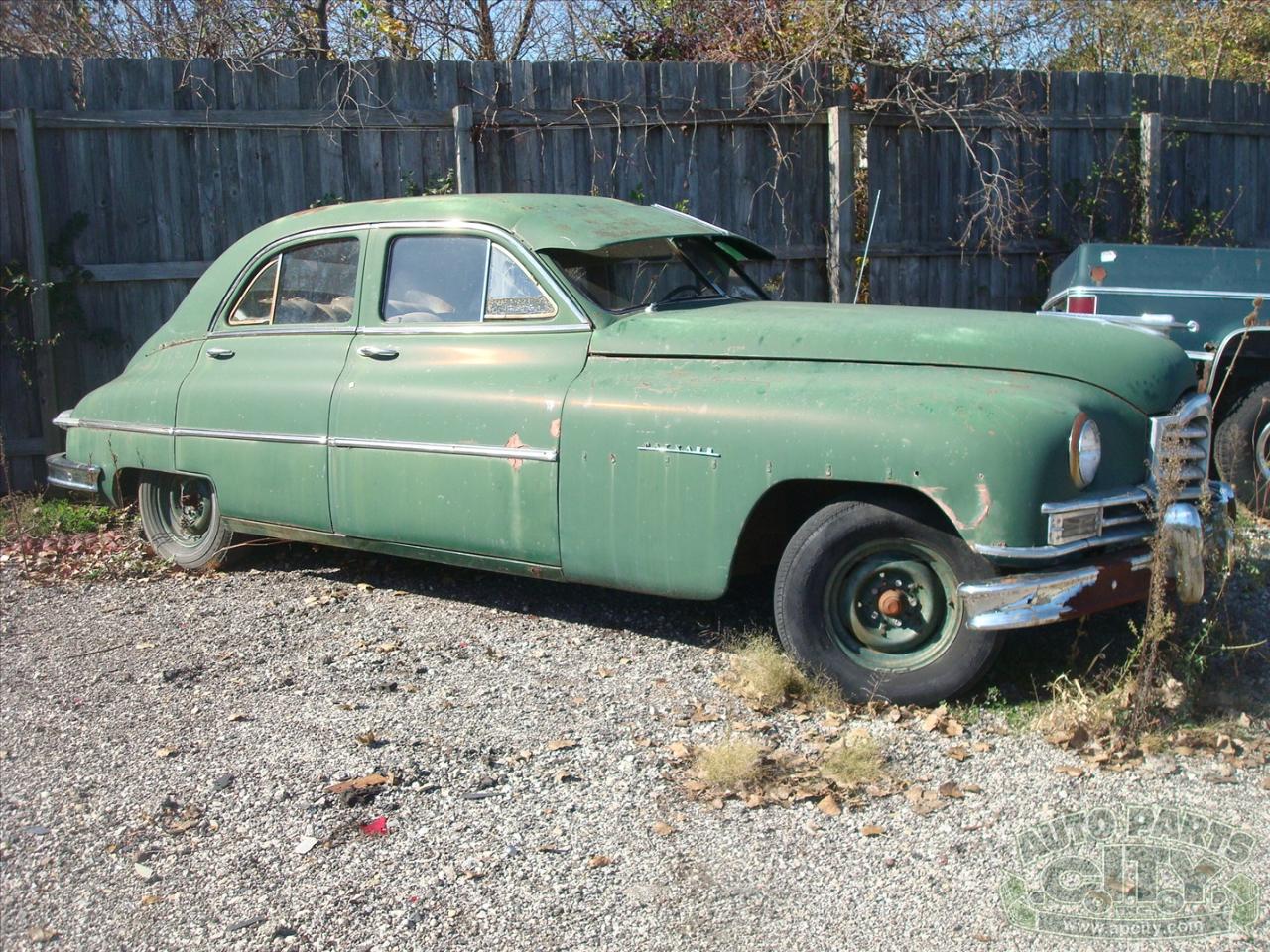 Packard Deluxe 8  1949