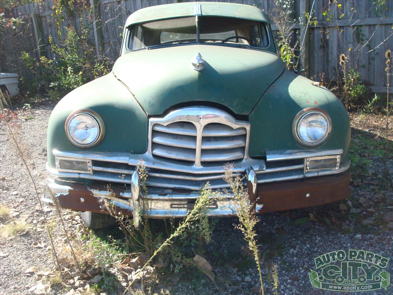 Packard Deluxe 8  1949
