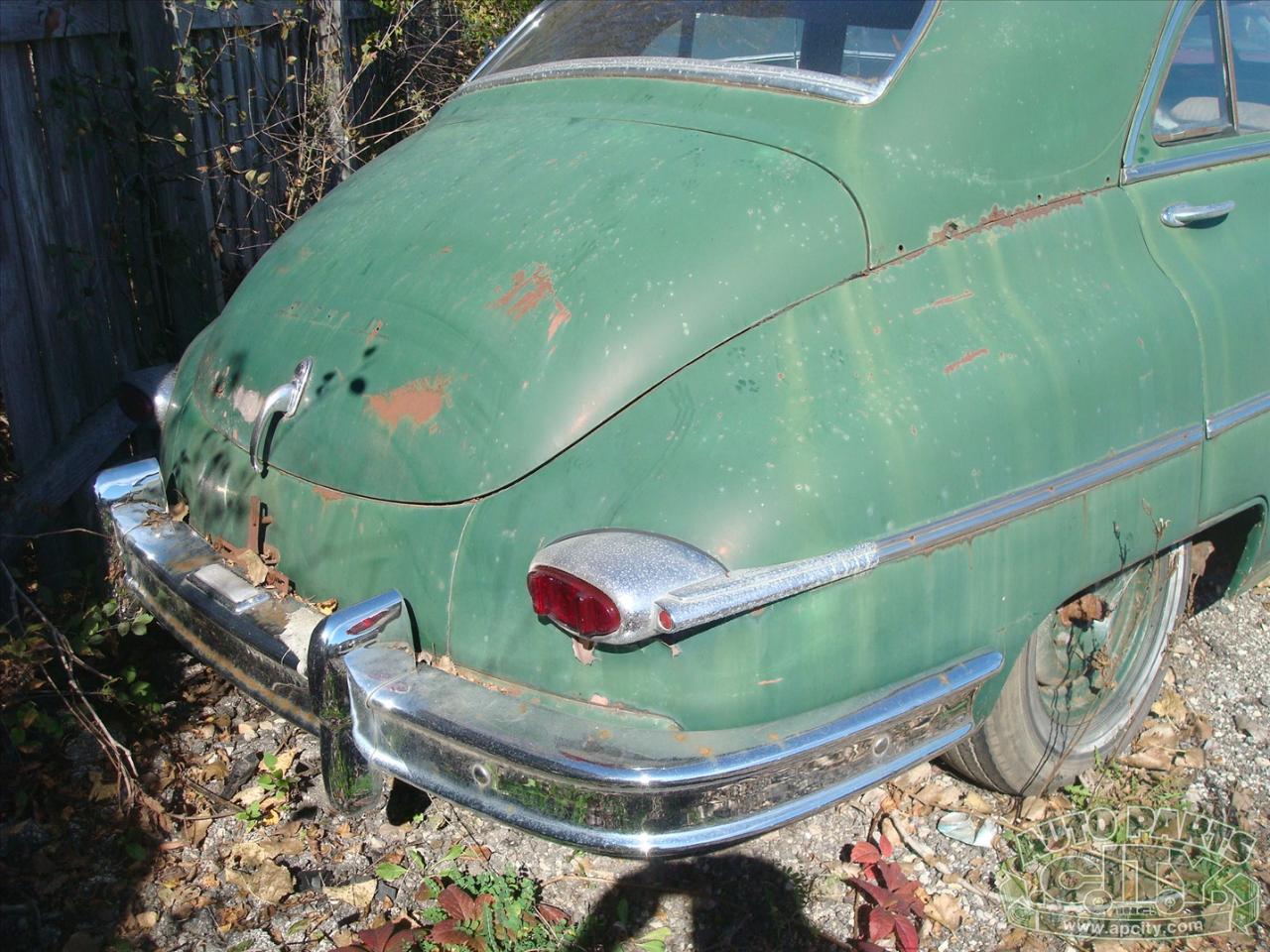 Packard Deluxe 8  1949