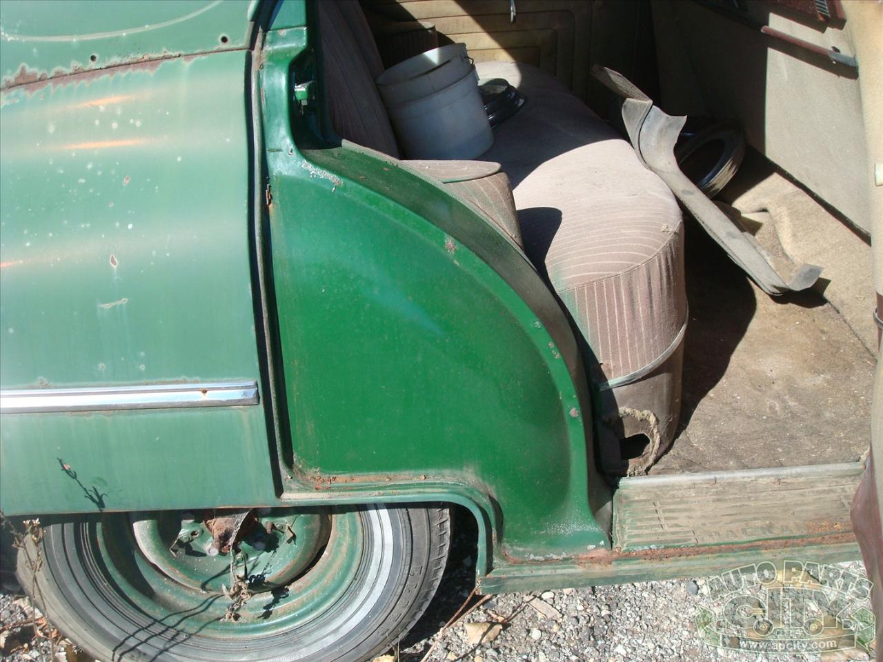 Packard Deluxe 8  1949