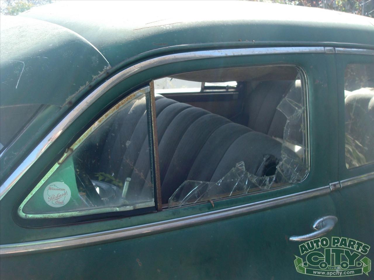 Packard Deluxe 8  1949