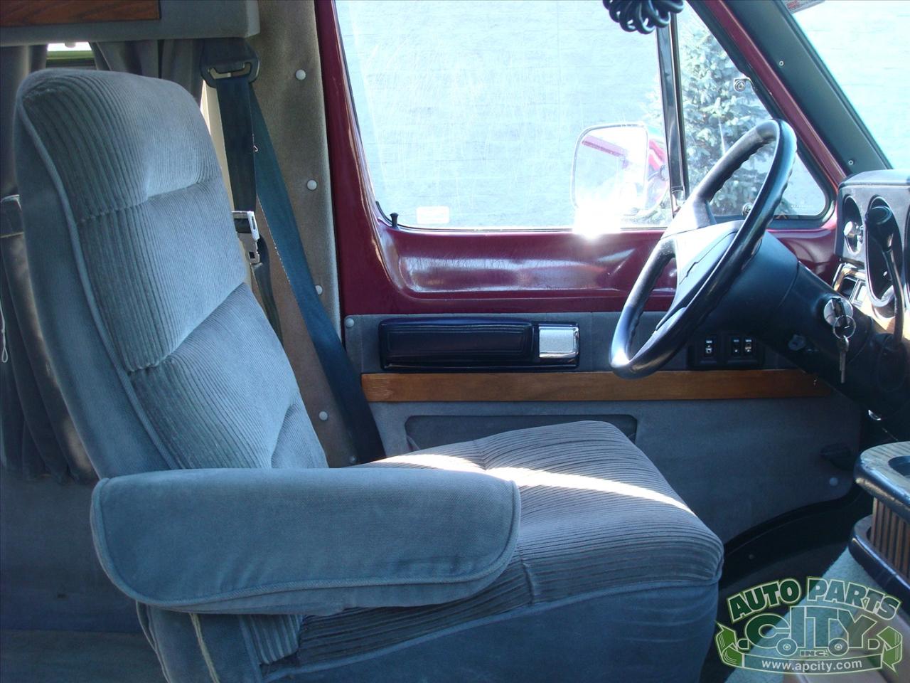 Dodge Ram Van B250 1988