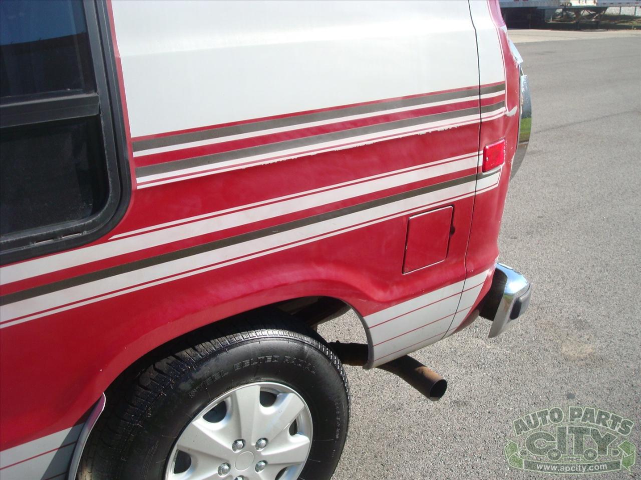 Dodge Ram Van B250 1988
