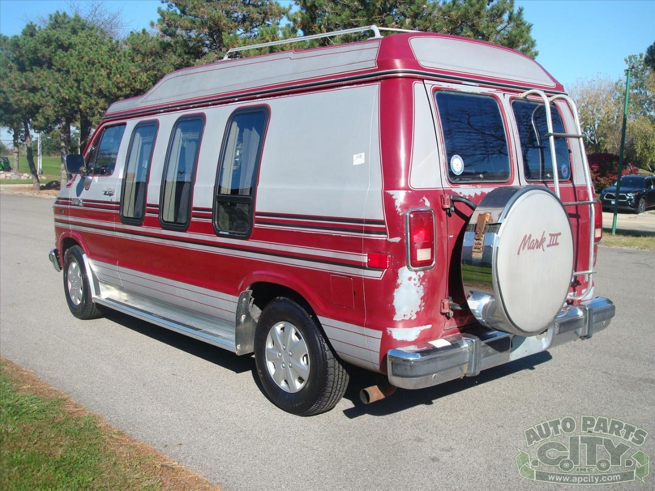 Dodge Ram Van B250 1988