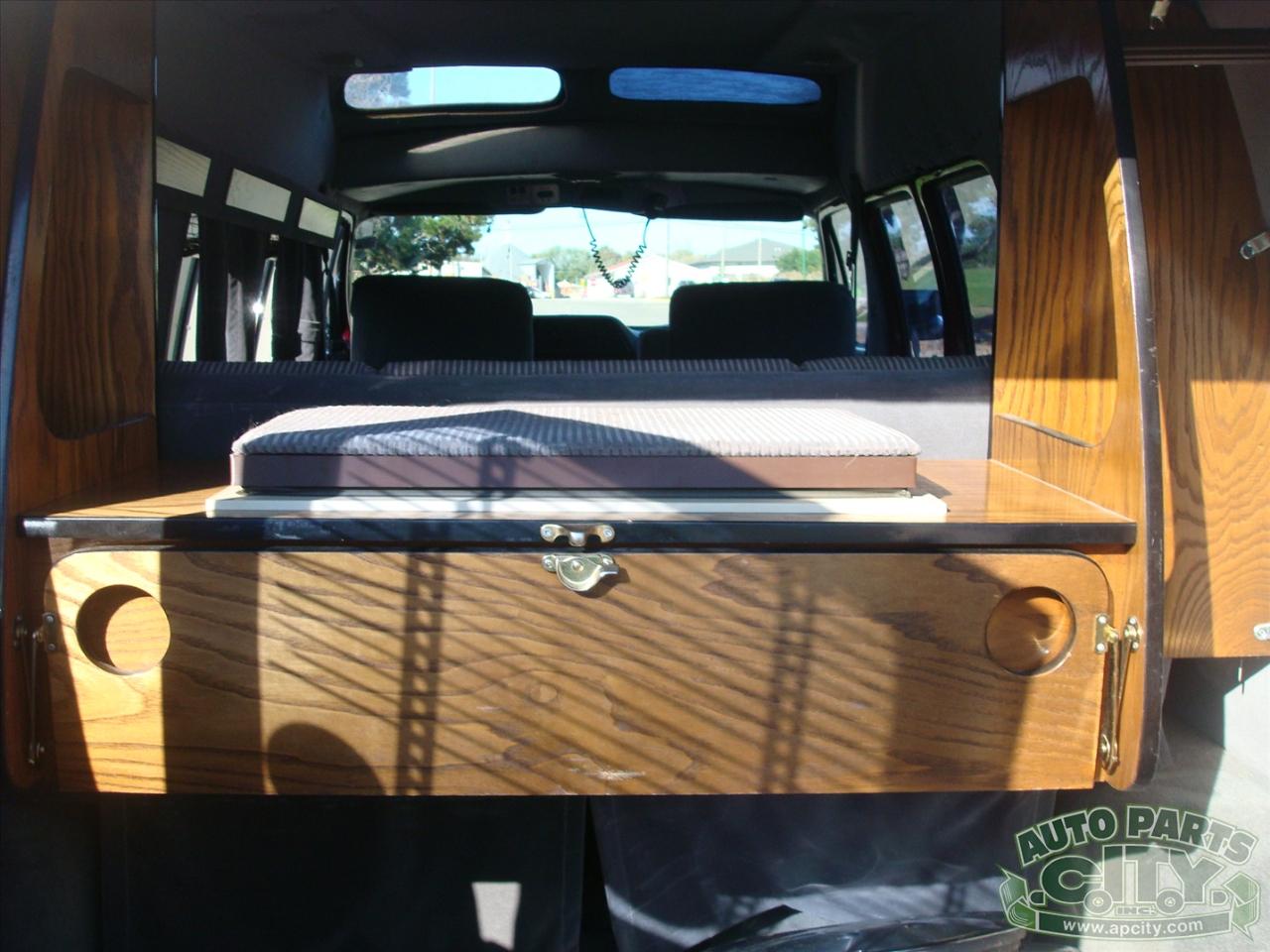Dodge Ram Van B250 1988