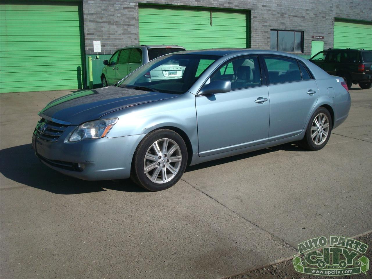 Toyota Avalon Limited 2006