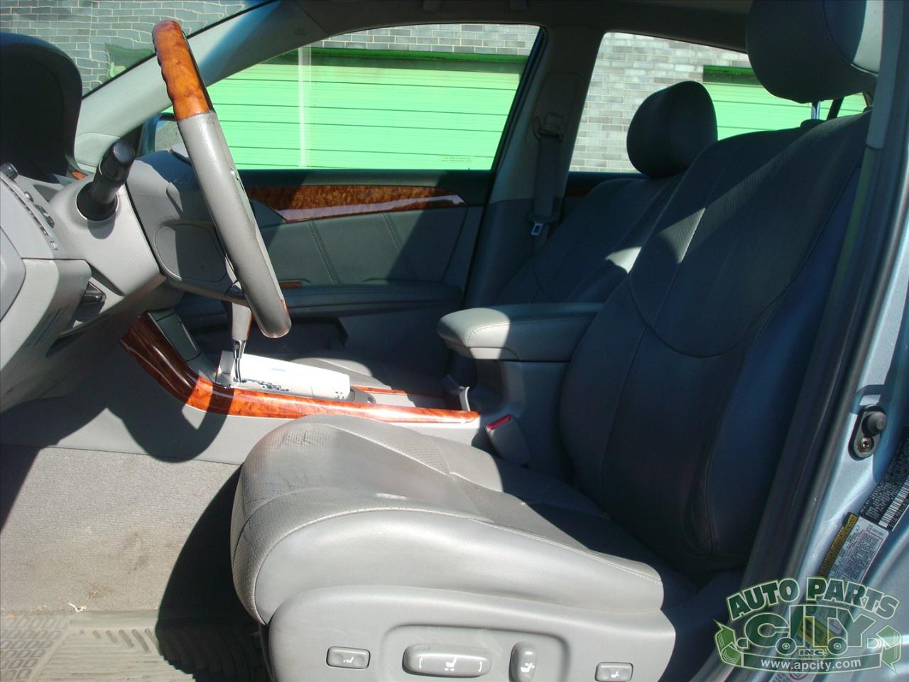 Toyota Avalon Limited 2006