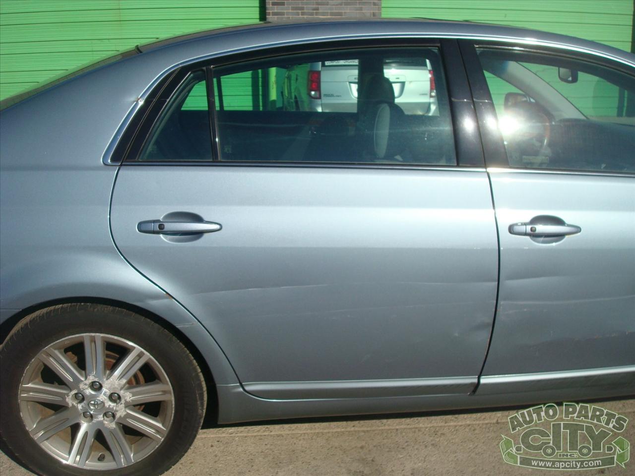 Toyota Avalon Limited 2006