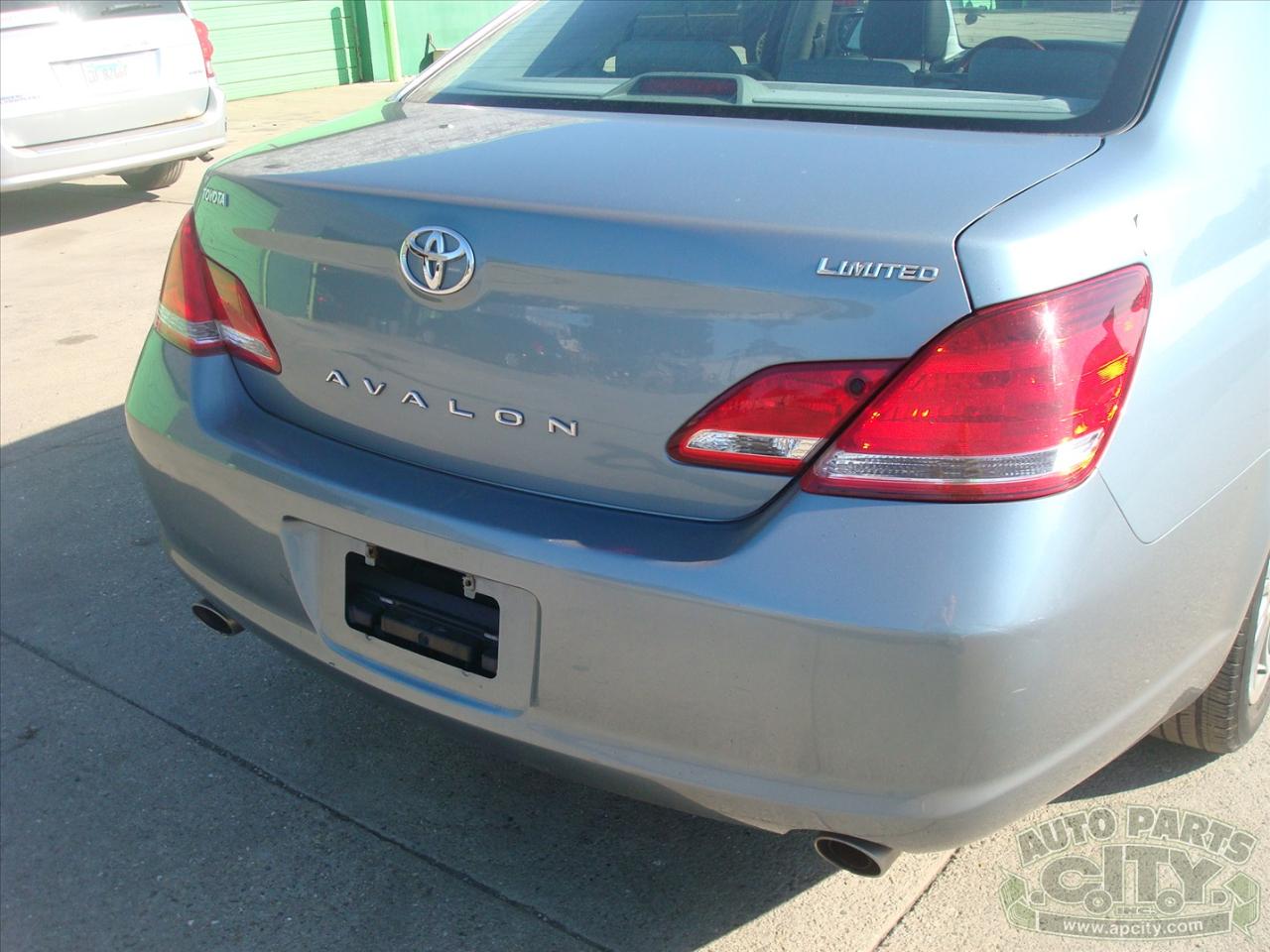 Toyota Avalon Limited 2006