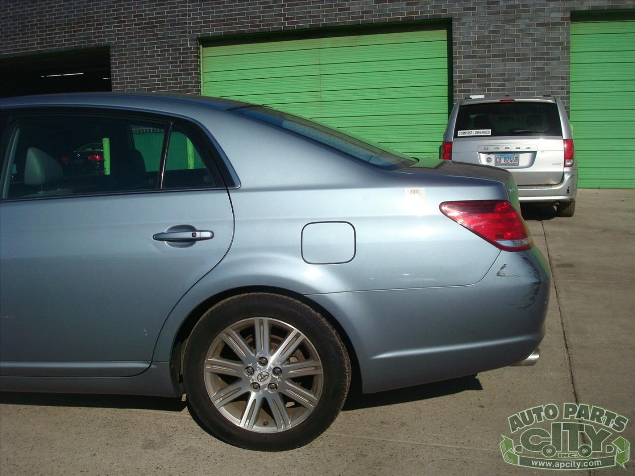Toyota Avalon Limited 2006