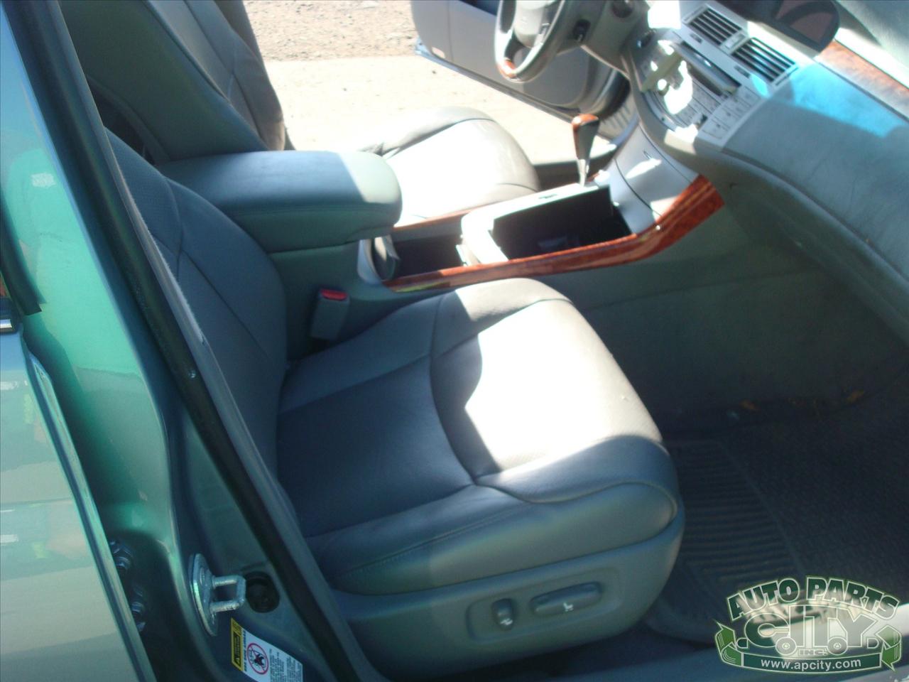 Toyota Avalon Limited 2006