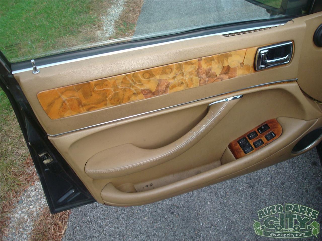 Jaguar XJ Sedan XJ6 1994