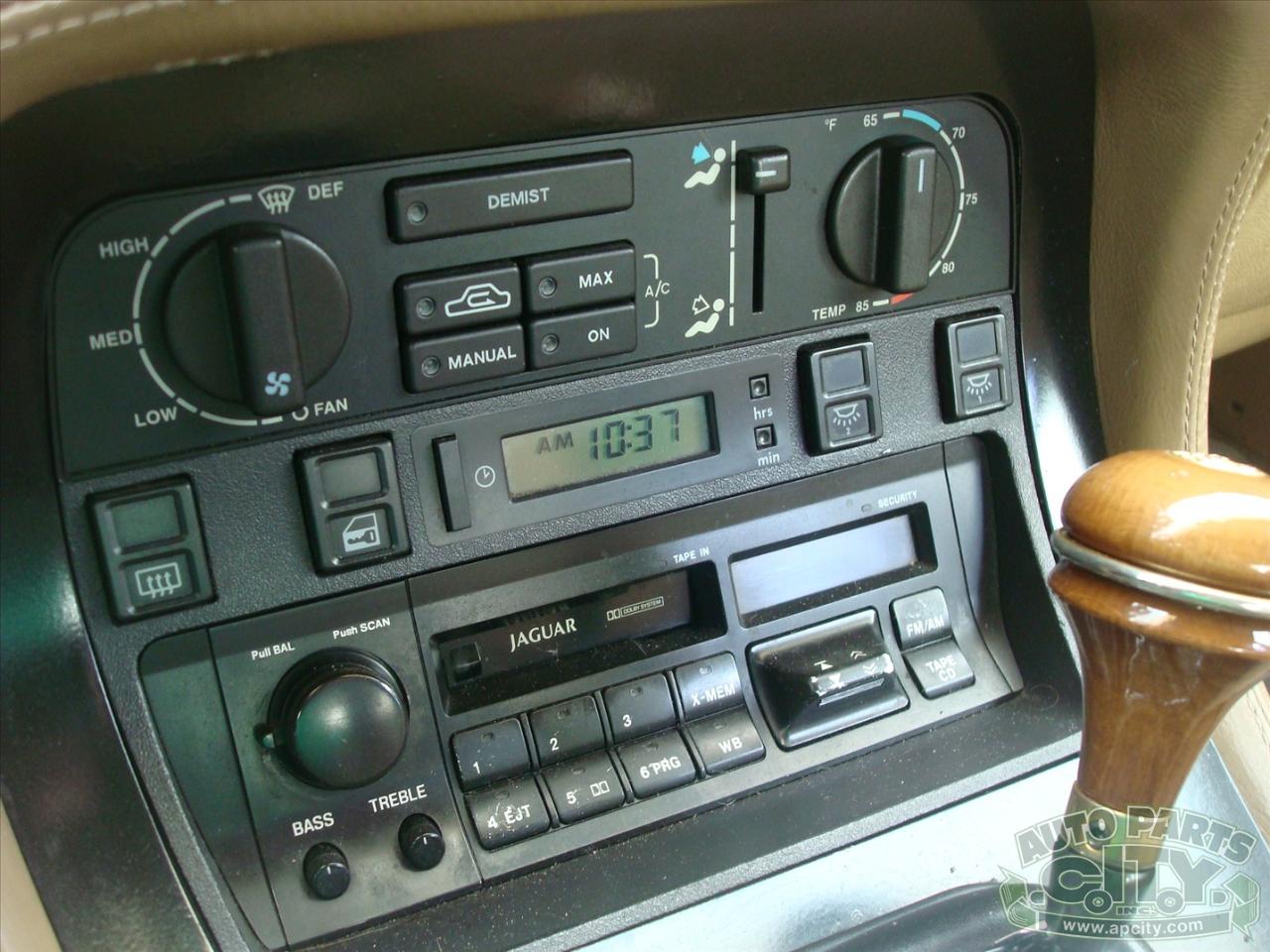 Jaguar XJ Sedan XJ6 1994