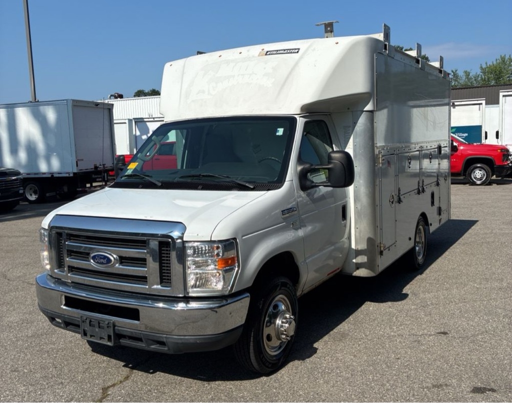 2015 Ford Econoline E-350 Super Duty